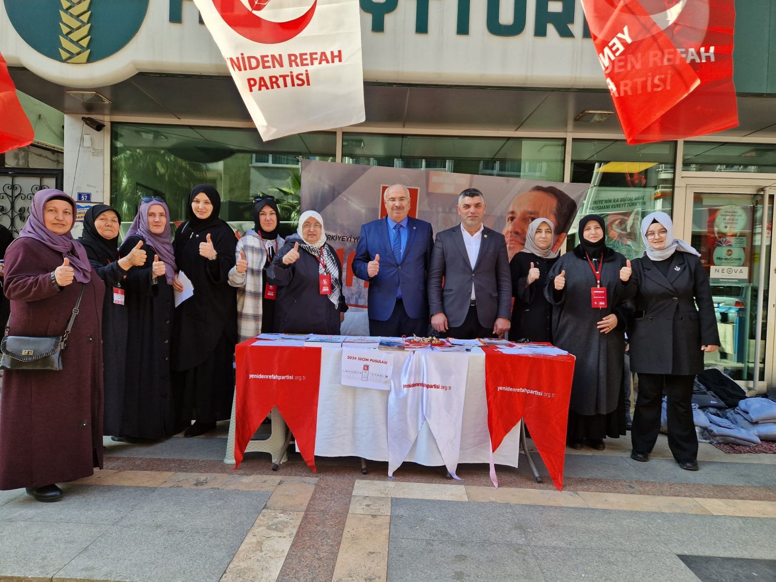 YENİDEN REFAH PARTİSİ , KADIN KOLLARI, ZEHRA BARUTÇU, PROF.DR DOĞAN AYDAL, YEREL SEÇİMLER